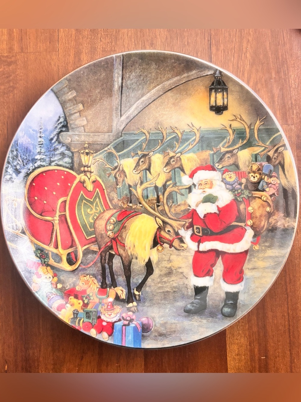 Santa & Reindeer Holiday Decorative Plate